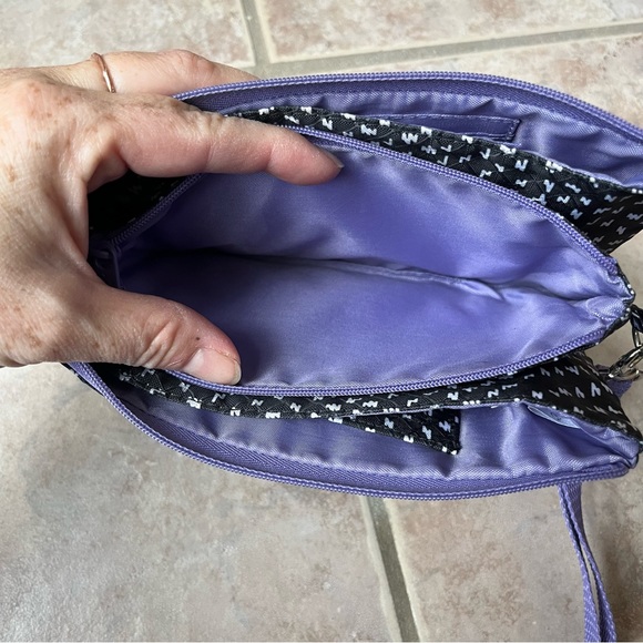 Thirty One Easy Going Wristlet | Lil’ Scribbles | Black & Purple | Clutch - Picture 5 of 9